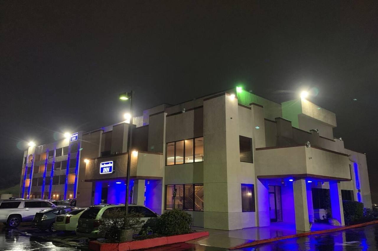 San Bernandino Inn & Suites San Bernardino Esterno foto