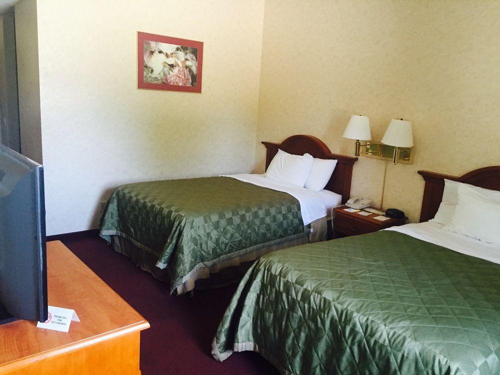 San Bernandino Inn & Suites San Bernardino Esterno foto