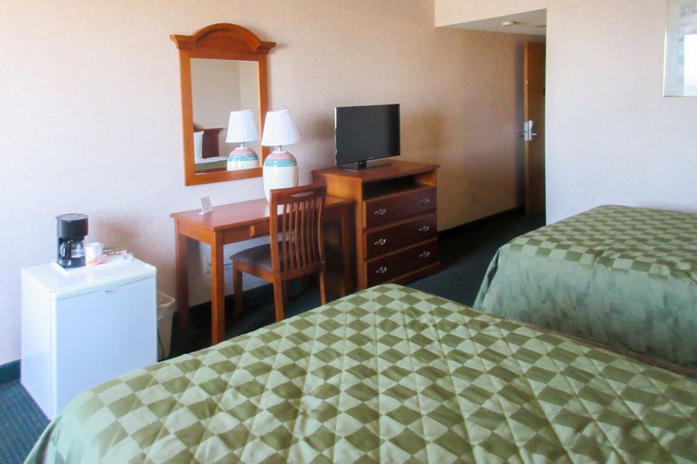 San Bernandino Inn & Suites San Bernardino Esterno foto