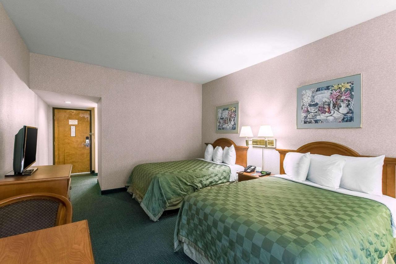 San Bernandino Inn & Suites San Bernardino Esterno foto