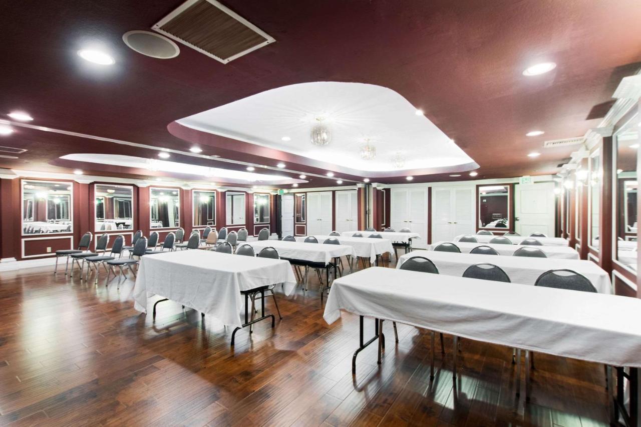 San Bernandino Inn & Suites San Bernardino Esterno foto